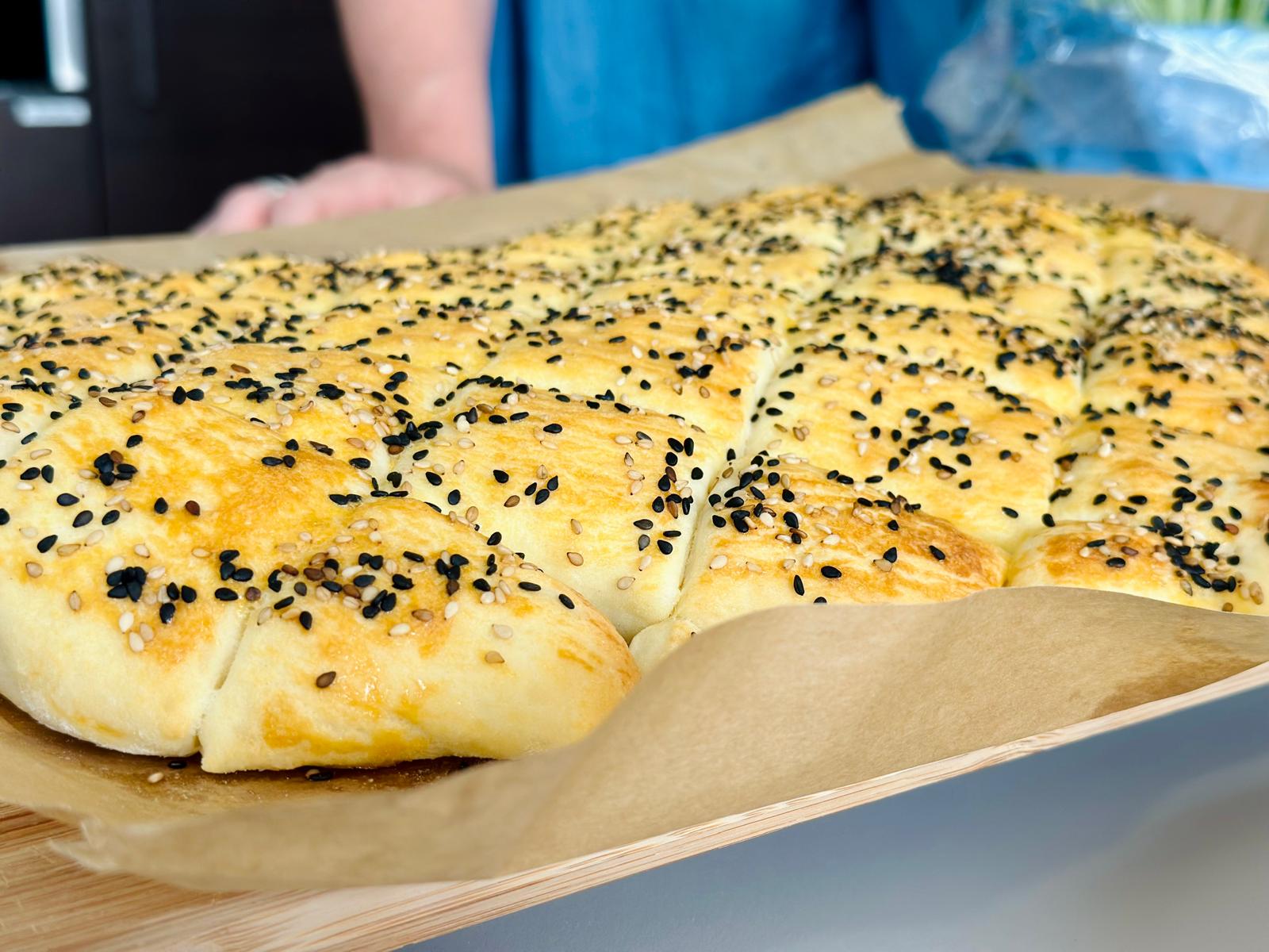 frisch gebackenes Fladenbrot aus dem Thermomix
