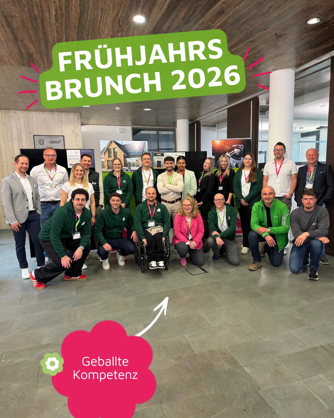 Gruppenbild des Teams der Stadtwerke Neumarkt beim Frühjahrsbrunch 2026